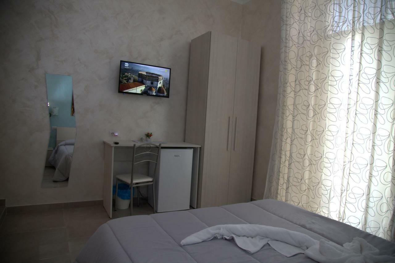 Bed and Breakfast Le Torri Aragonesi Nápoles Exterior foto